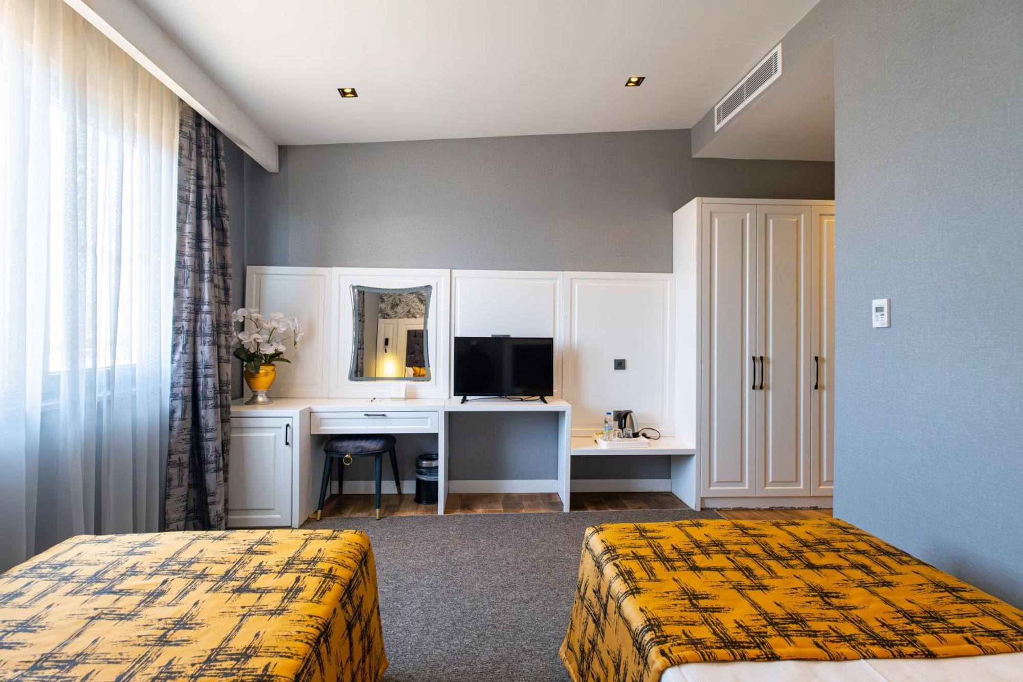 Hipodrom Hotel Duacı Екстериор снимка