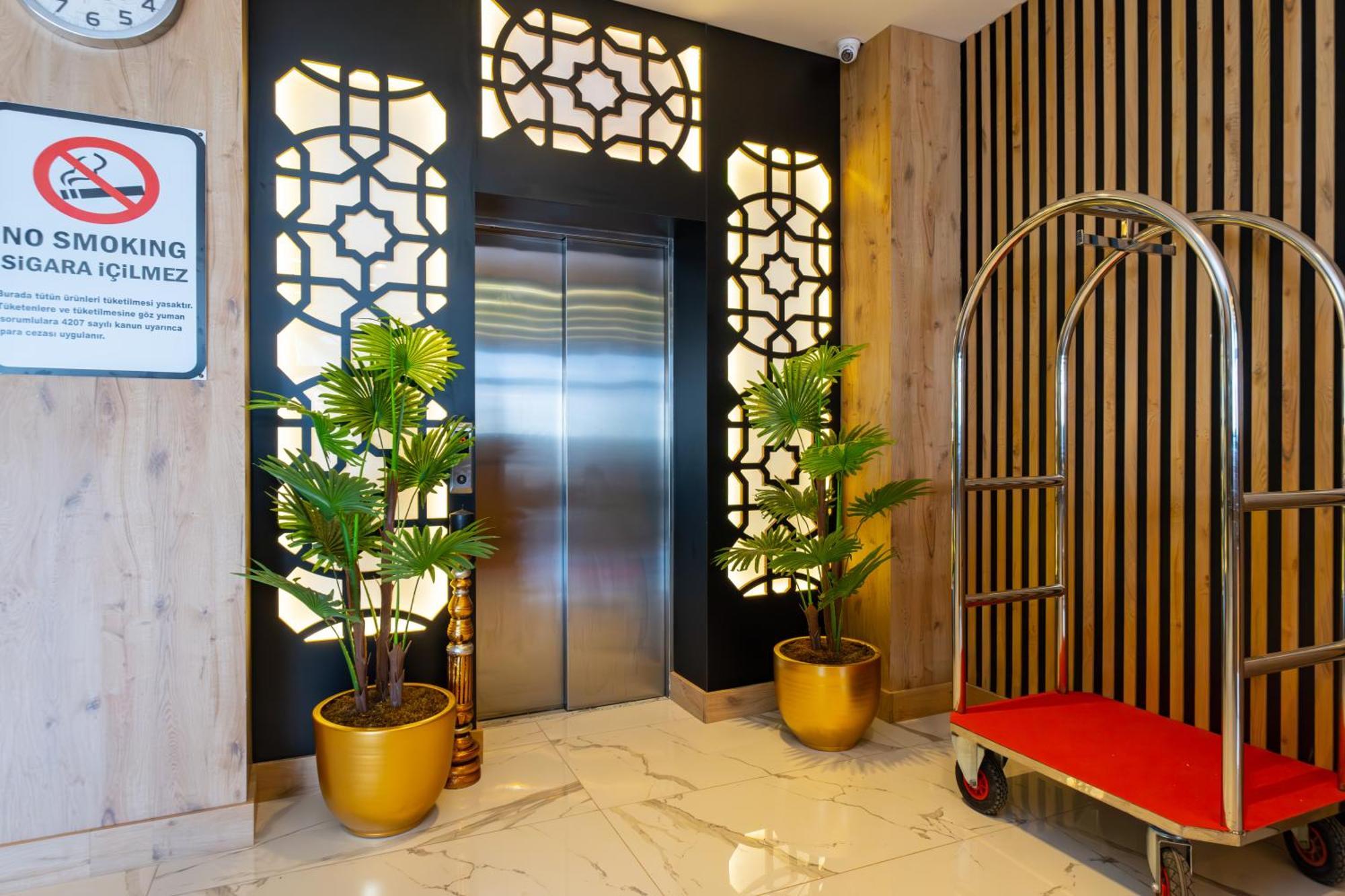 Hipodrom Hotel Duacı Екстериор снимка